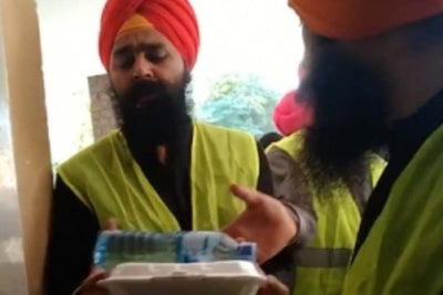 ‘United Sikhs’ rushes relief supplies for Pakistan flood victims